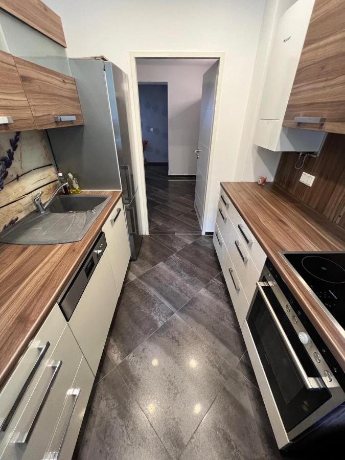 Monterey Apartment Виена Екстериор снимка