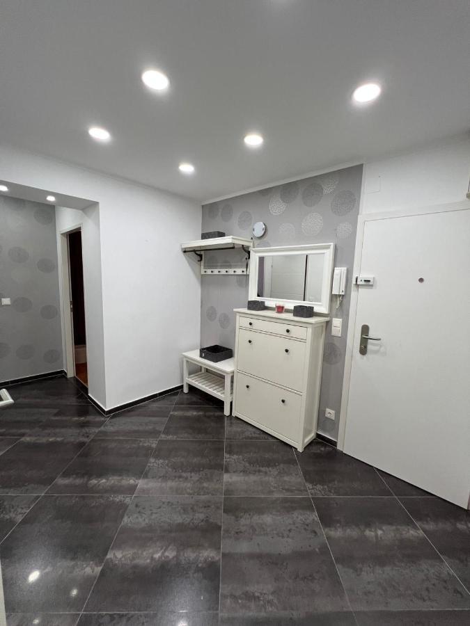 Monterey Apartment Виена Екстериор снимка